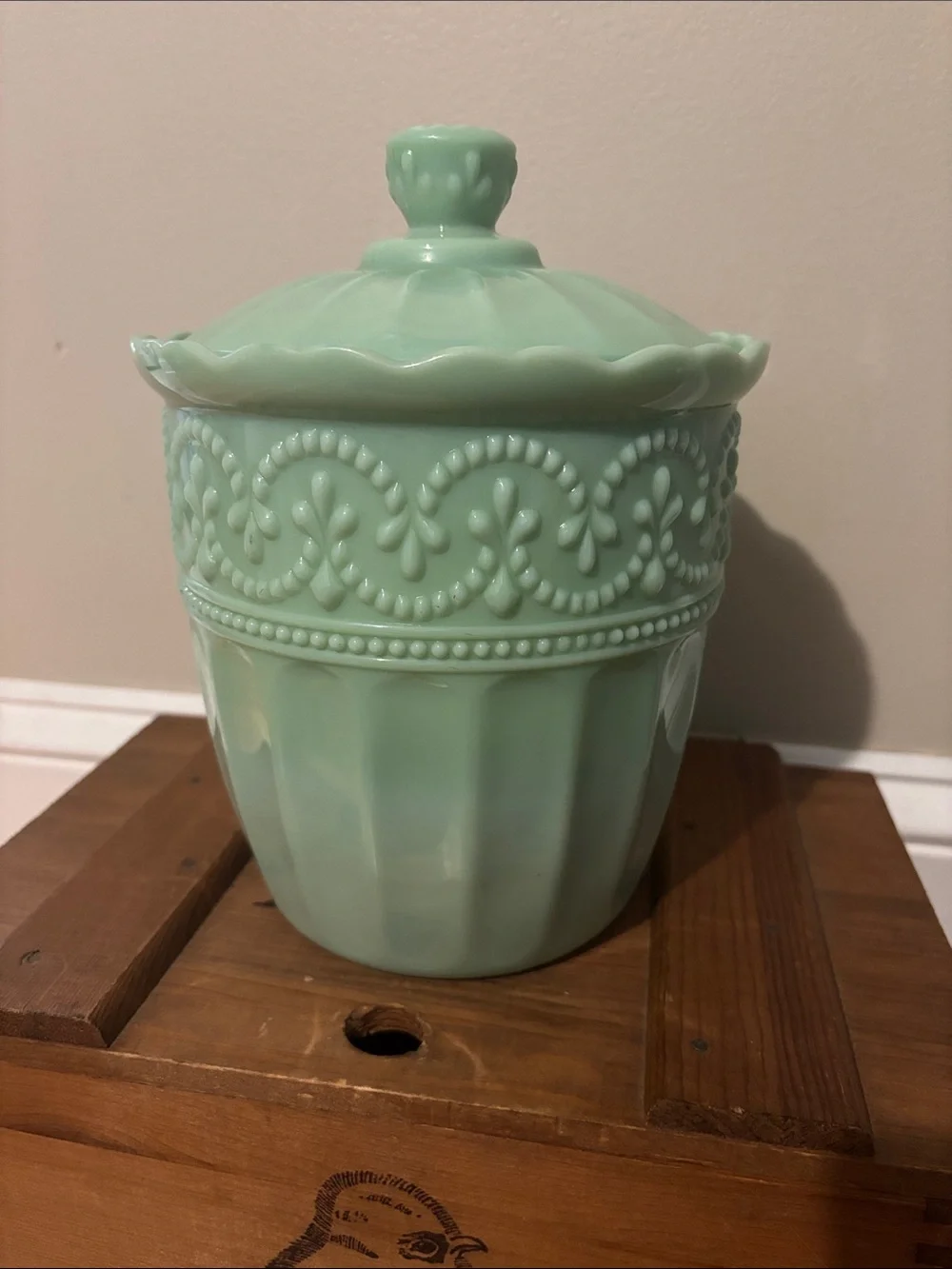 Pioneer Woman Timeless Beauty Jadeite Green Glass Cookie Jar Canister Lid 9